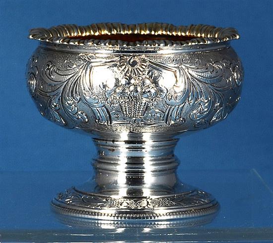 A set of four large George III silver table salts, by Robert Hennell I, Height 60mm, weight 16oz/500grms